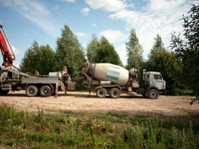 Бетонируем основание для детской площадки и площадки workout в центральном парке Еремеево Life