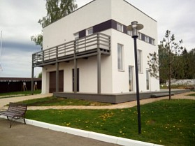 Завершены отделочные работы административного здания в поселке Нескучный Сад